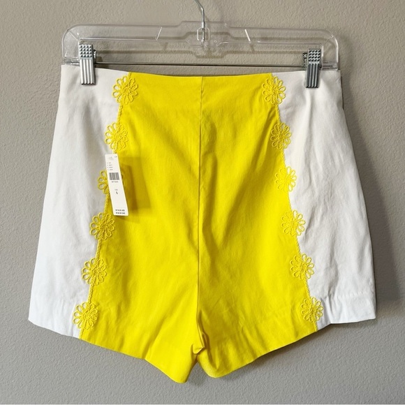 Anthropologie Maeve Surf City Linen Blend Embellished Shorts Yellow Size 6 - Picture 9 of 12